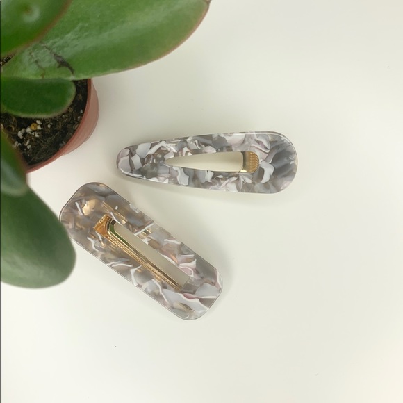 2 Piece Acrylic || Hair Clips